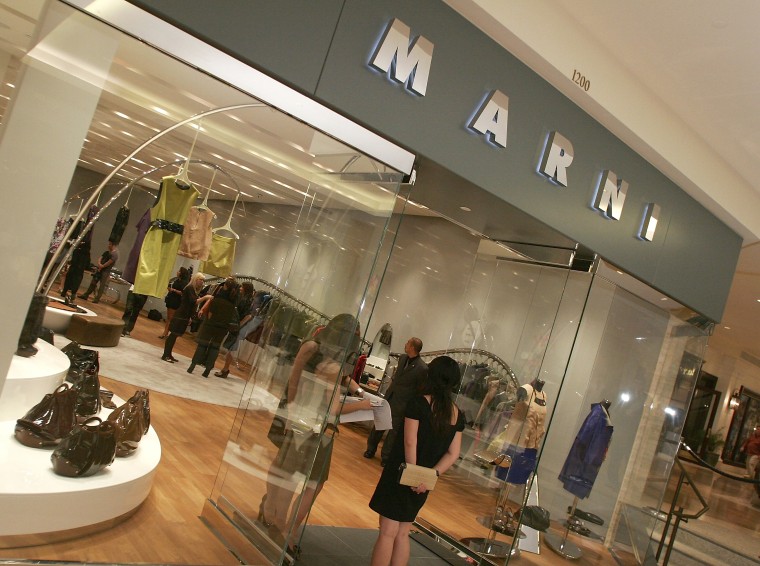 Bag great deals at the world s best outlet stores